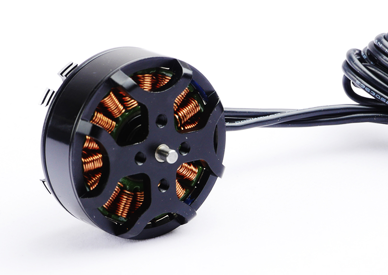 3648 700kv